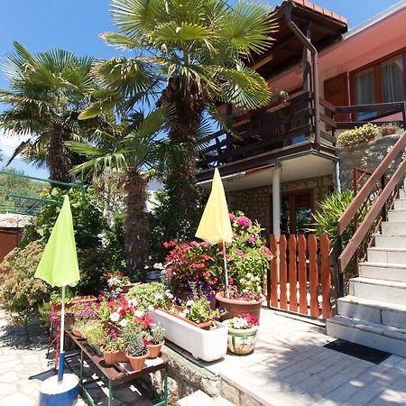 Apartment Paulina Cres Exterior photo