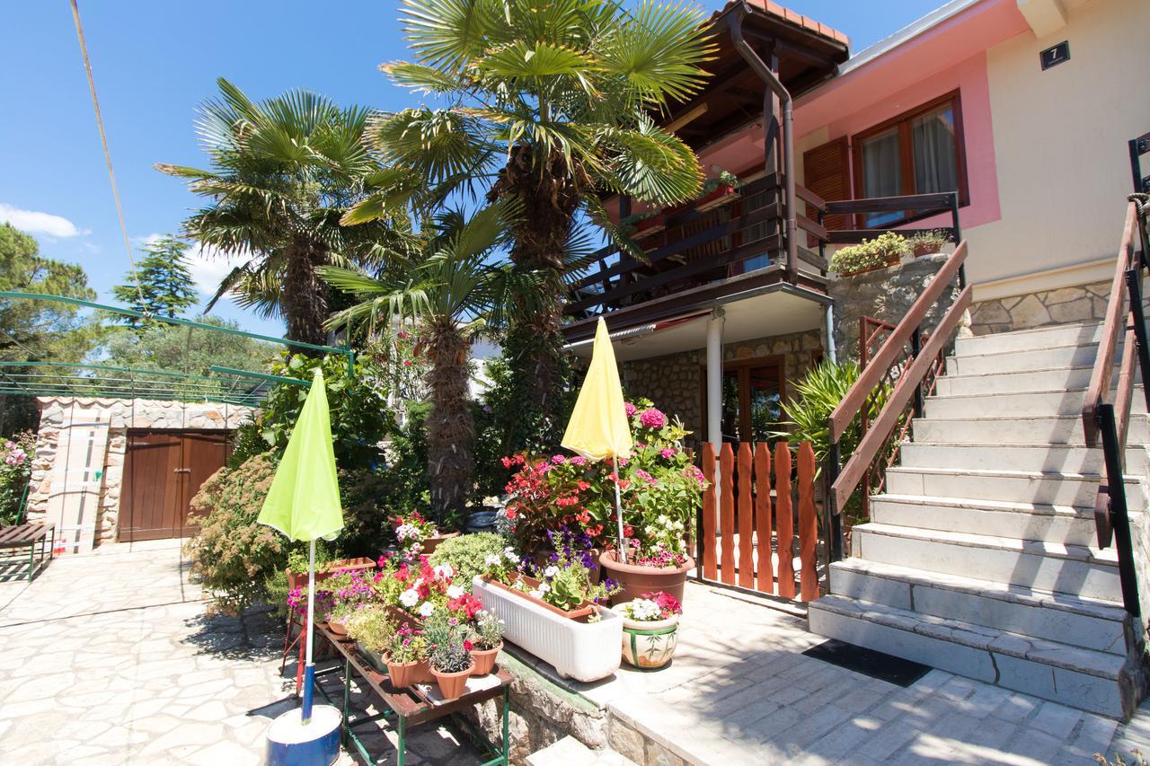 Apartment Paulina Cres Exterior photo